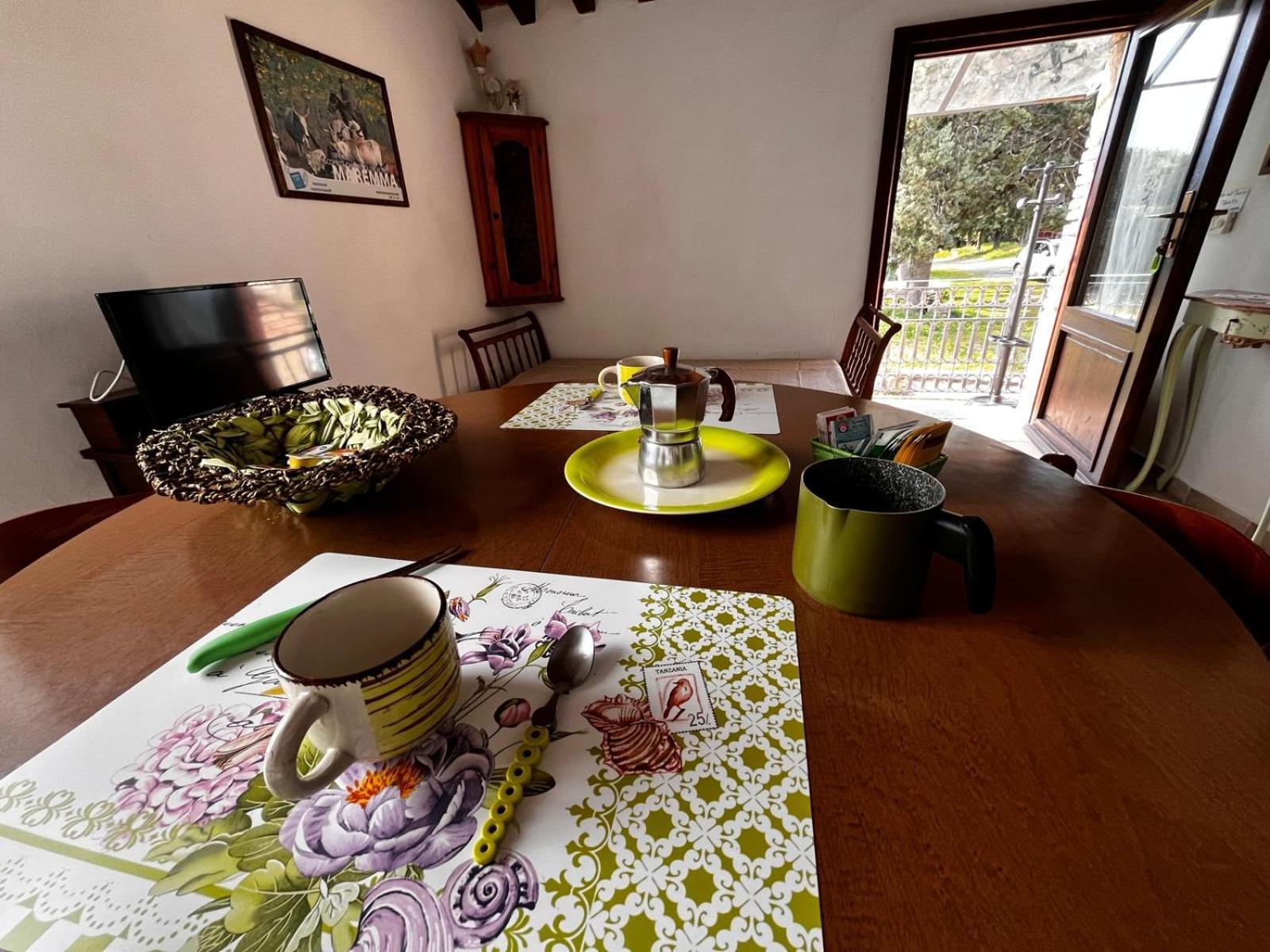 Agriturismo L'Alba รอคเคสตราดา ภายนอก รูปภาพ